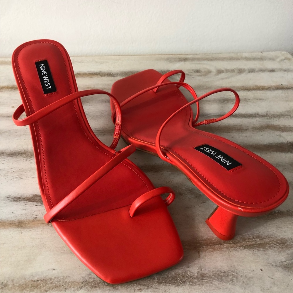 Chic Nine West sandal - like new - Picture 1 of 7
